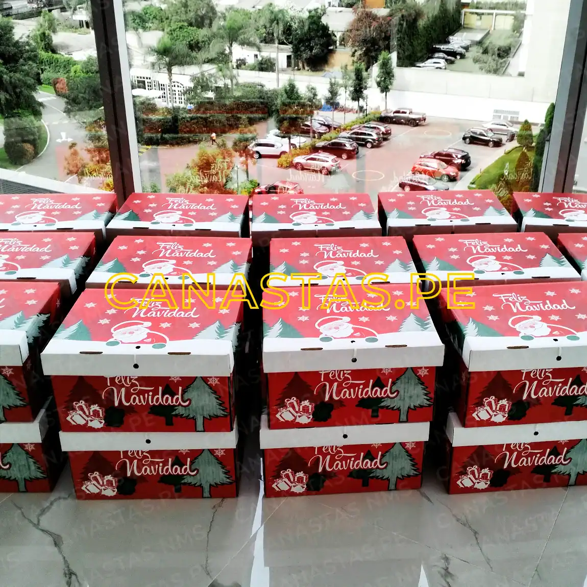 Canasta de navidad caja estándar para empresas en Perú